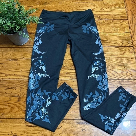 FABLETICS mid rise floral legging XXS black yoga - Picture 2 of 7